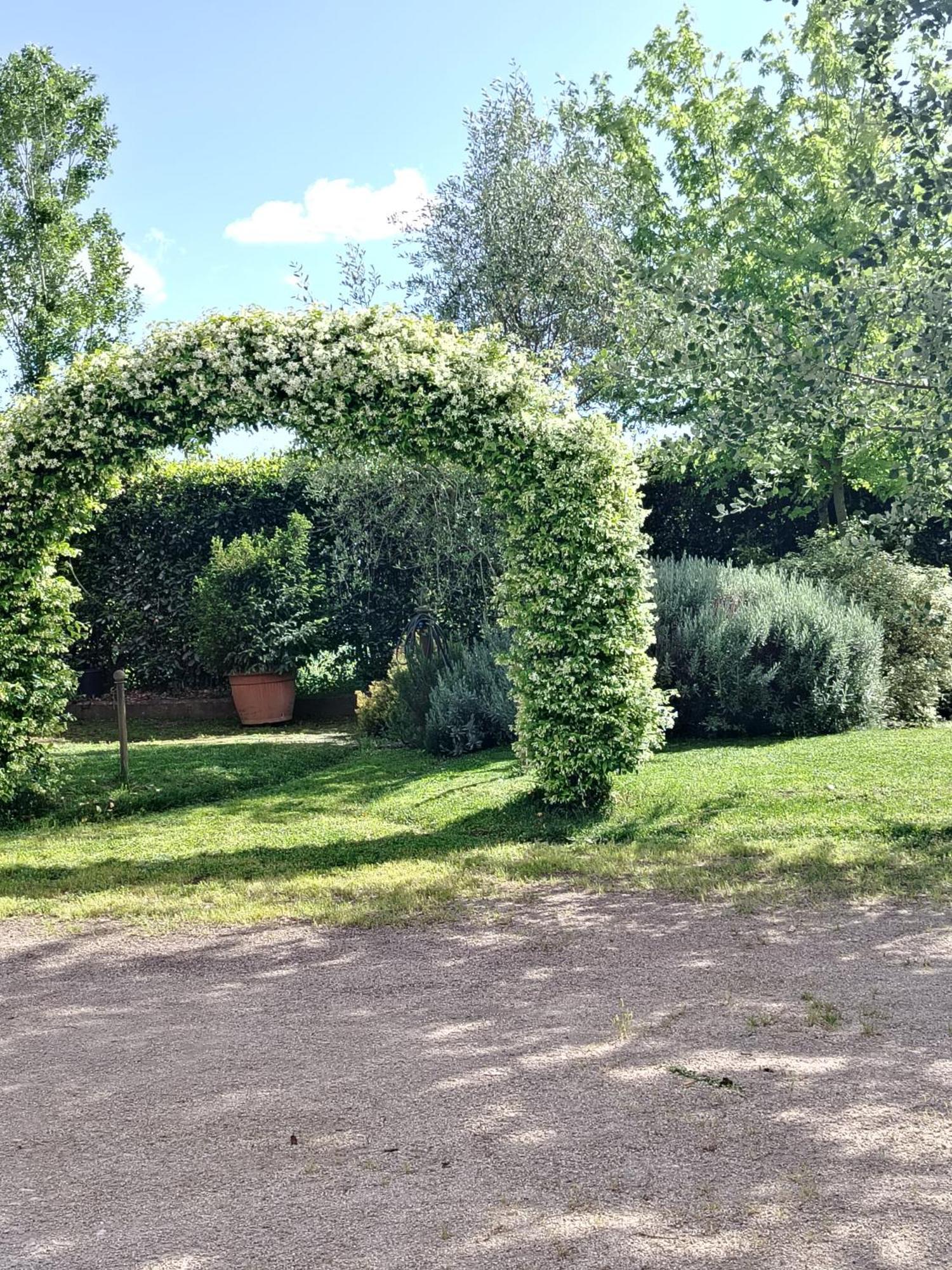 Guest House Romana Vecchia Monticchio  ภายนอก รูปภาพ